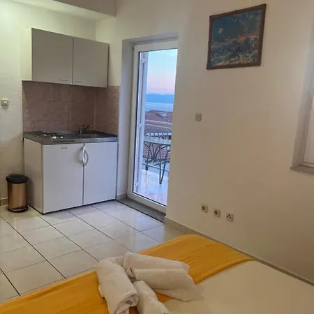 Solis * Makarska