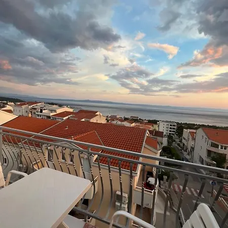 Apartment Solis *