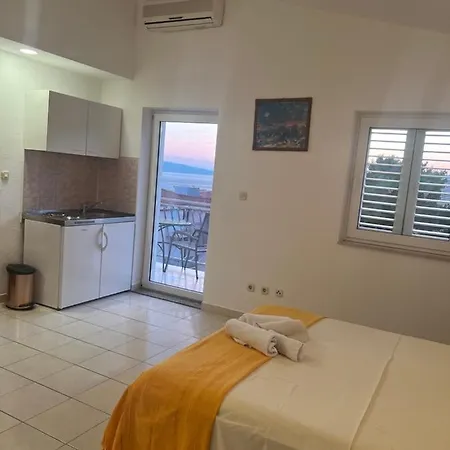 Solis Apartment
