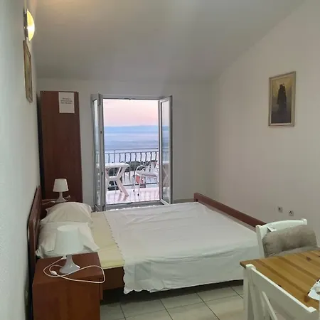 Apartment Solis *